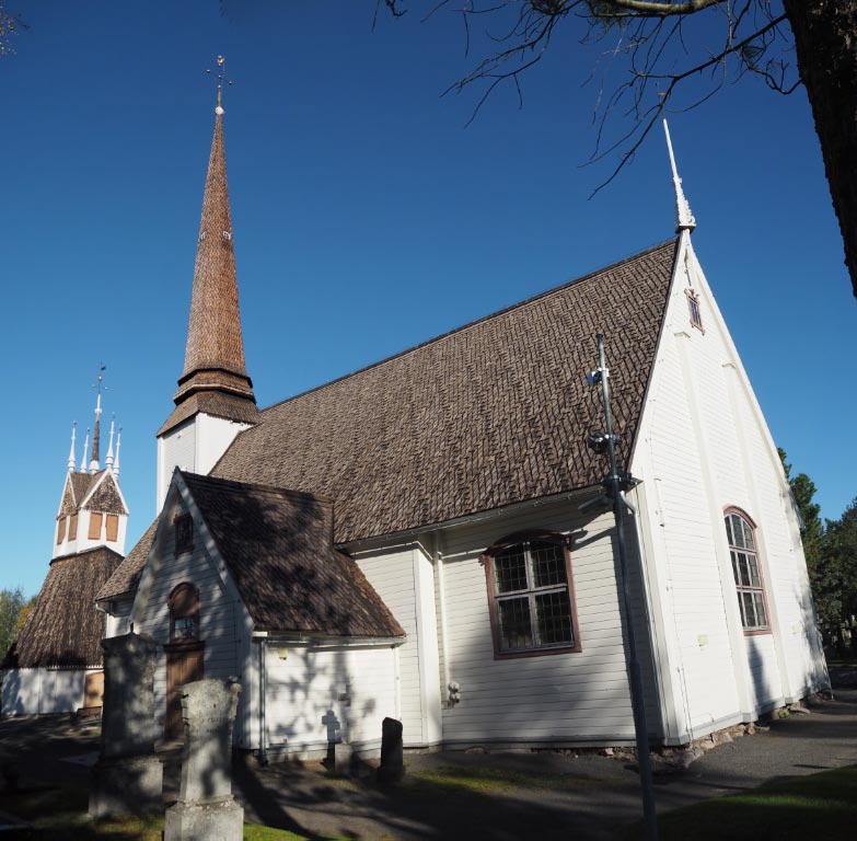 Tornio, Tornion kirkko. Kirkko kuvattuna kohti luodetta. Teemu Mökkönen 25.8.2020
